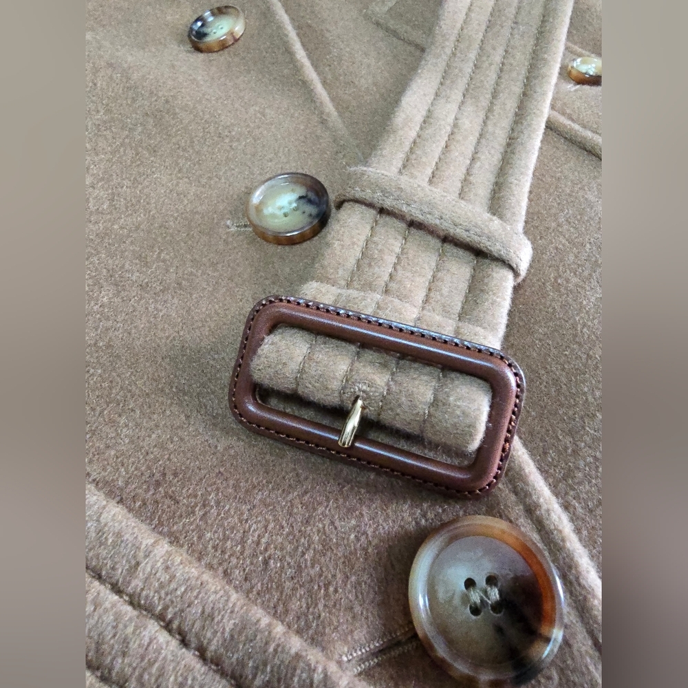 NWT BURBERRY Cashmere Double-Breasted Kensington Coat - Picture 11 of 16